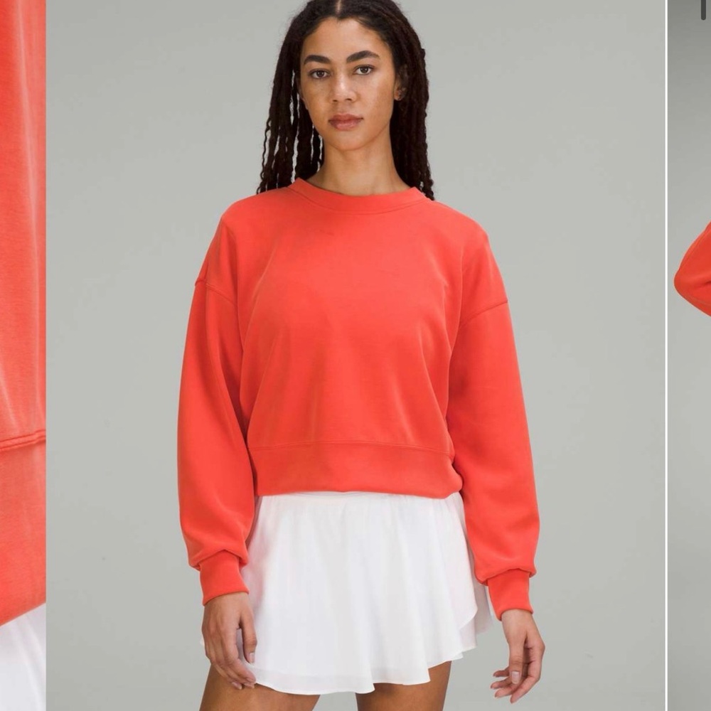 Lululemon Softstreme Perfectly Oversized Cropped Crew
Solar Orange